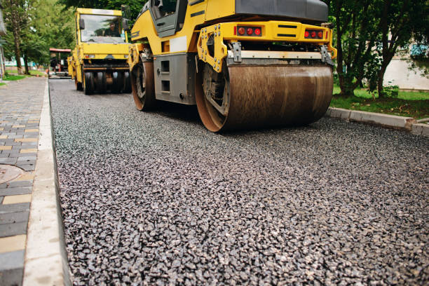 Best Driveway Paving Contractor  in Beacon Hill, WA